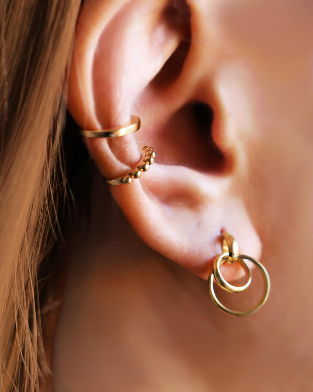 circle ear hoop stud, huggie hoops, minimalist earrings, ear cuff