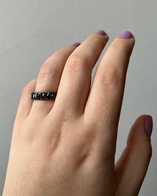 Black statement ring