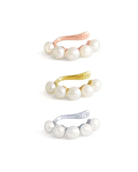 Bold Pearl ear cuff