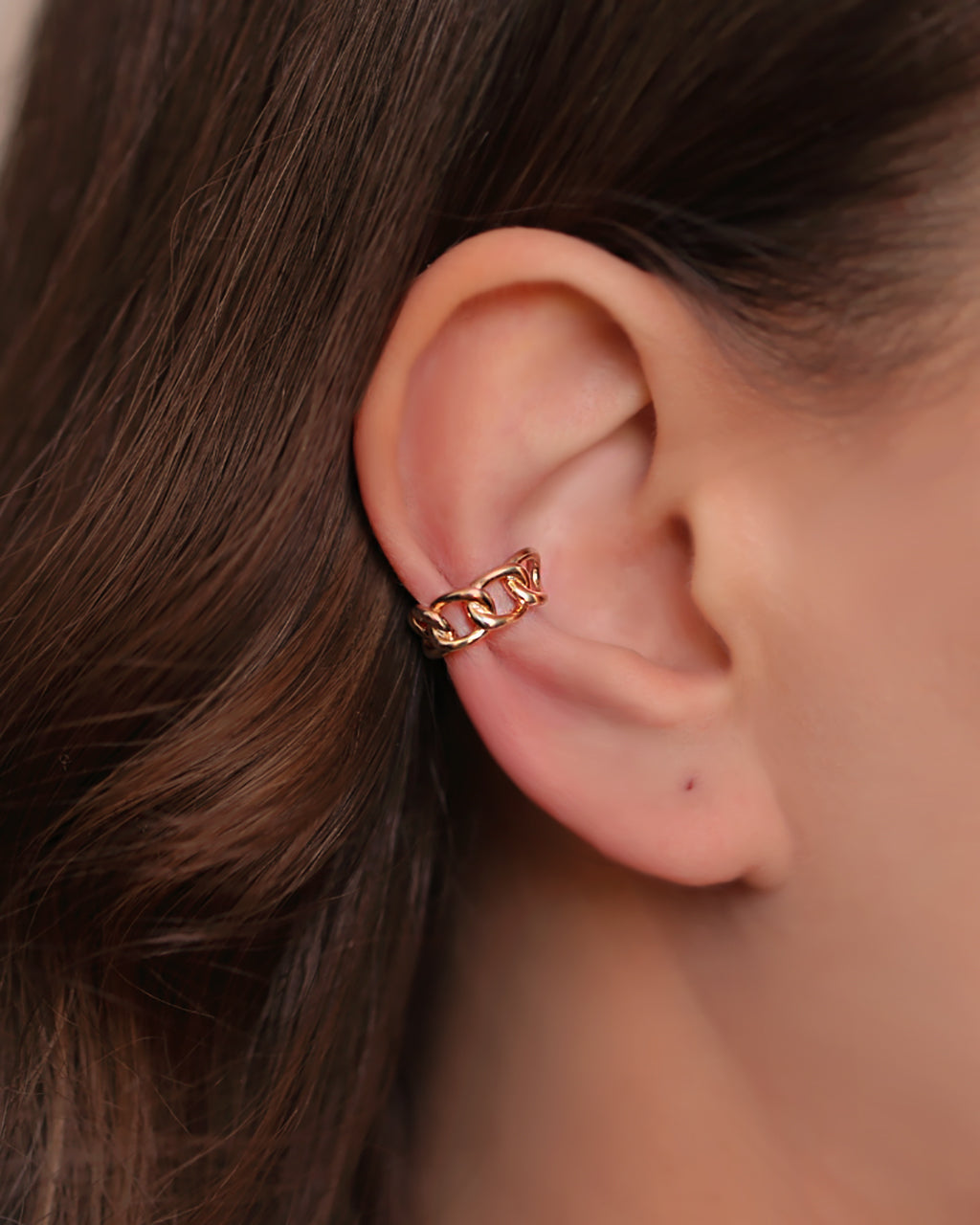 Chain link ear cuff