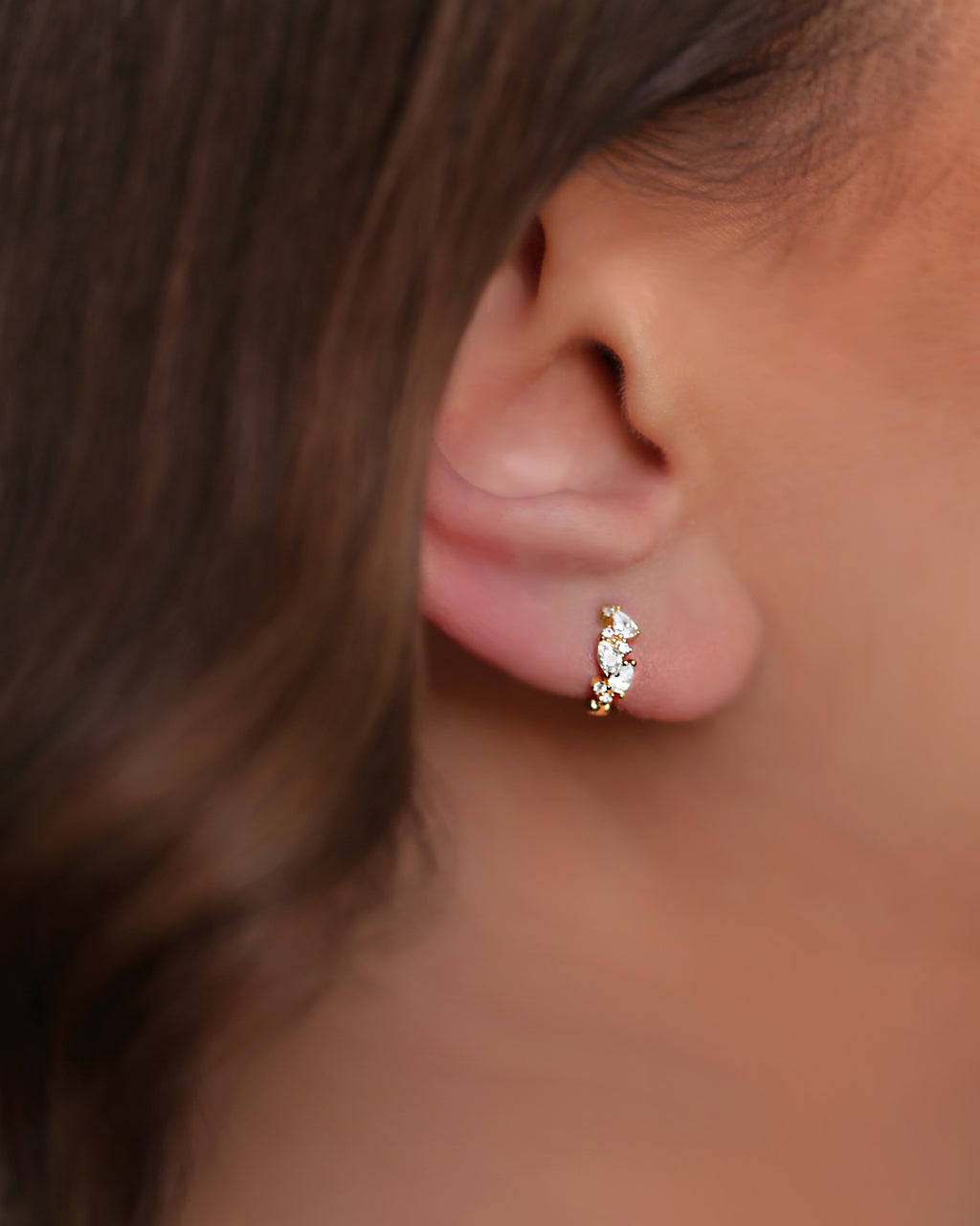 Chunky tiny ear hoops 