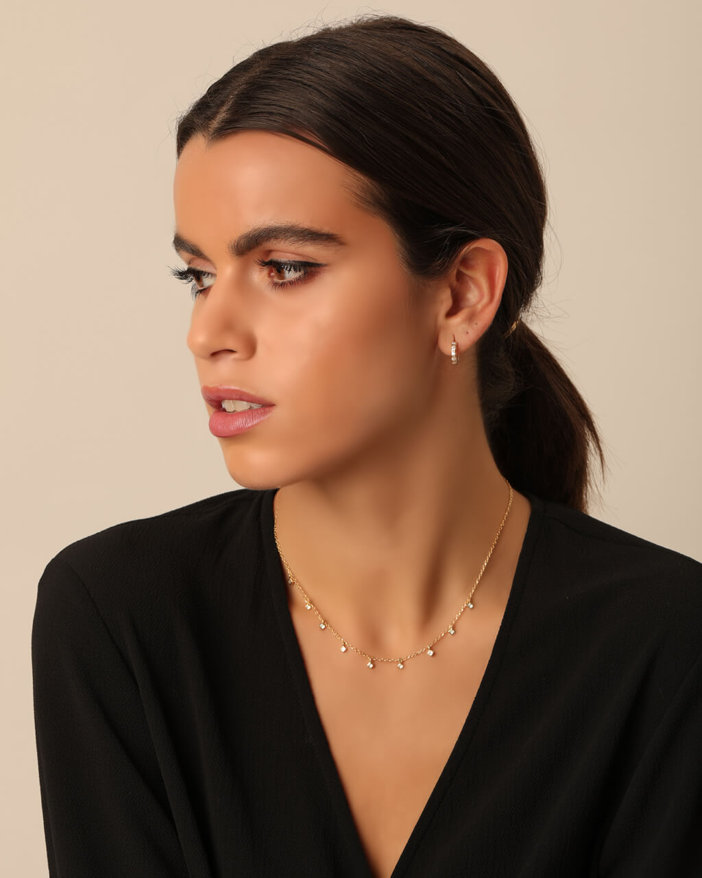 Dainty Necklace with Geometric Drops