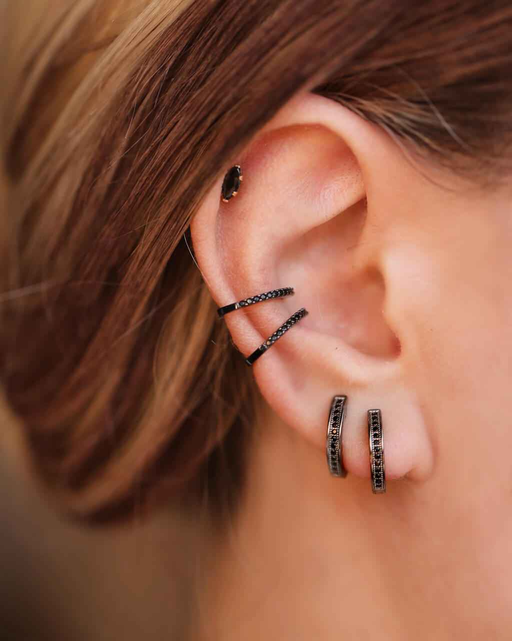Crystal Black Ear Cuff