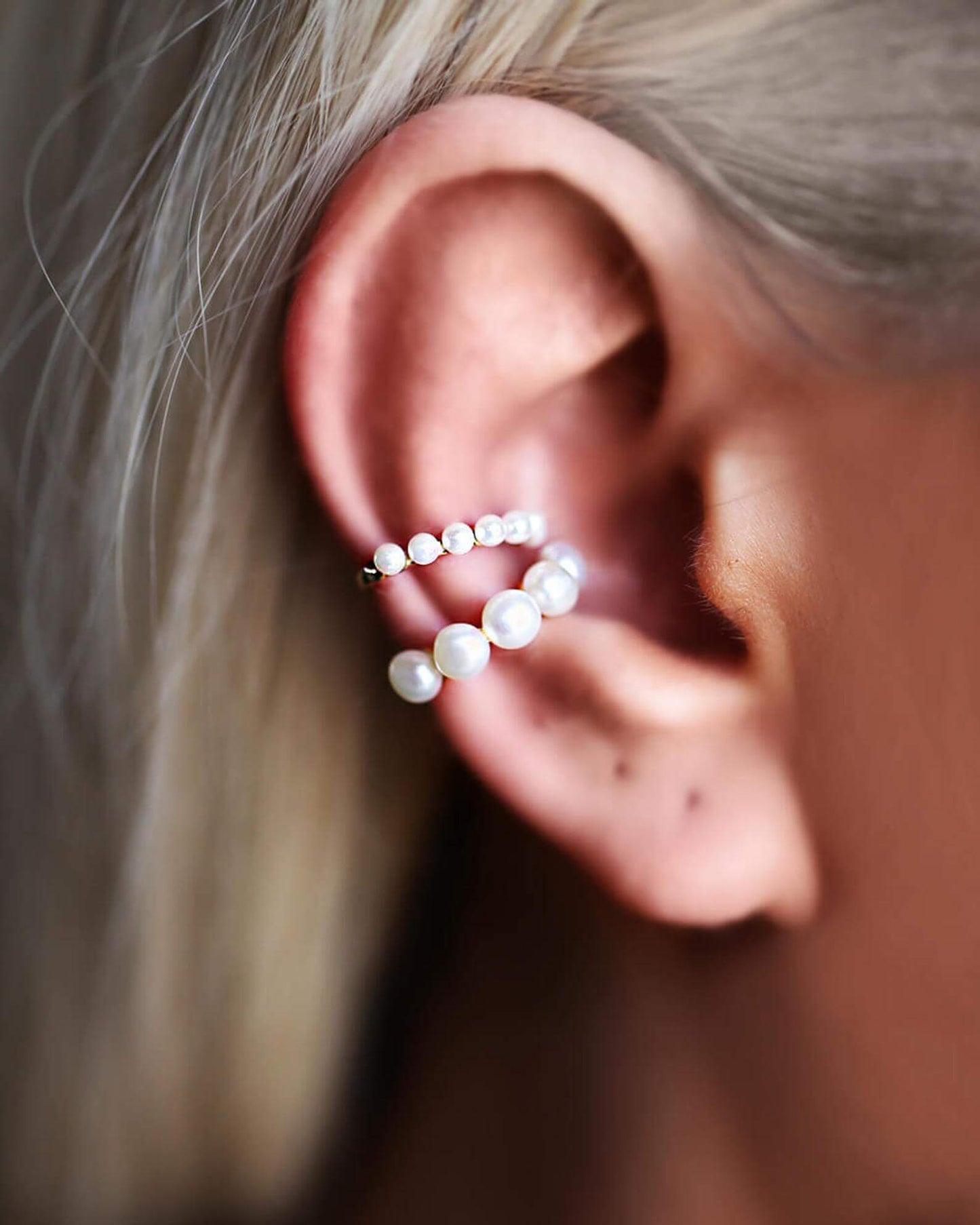 Dainty Pearl ear cuff