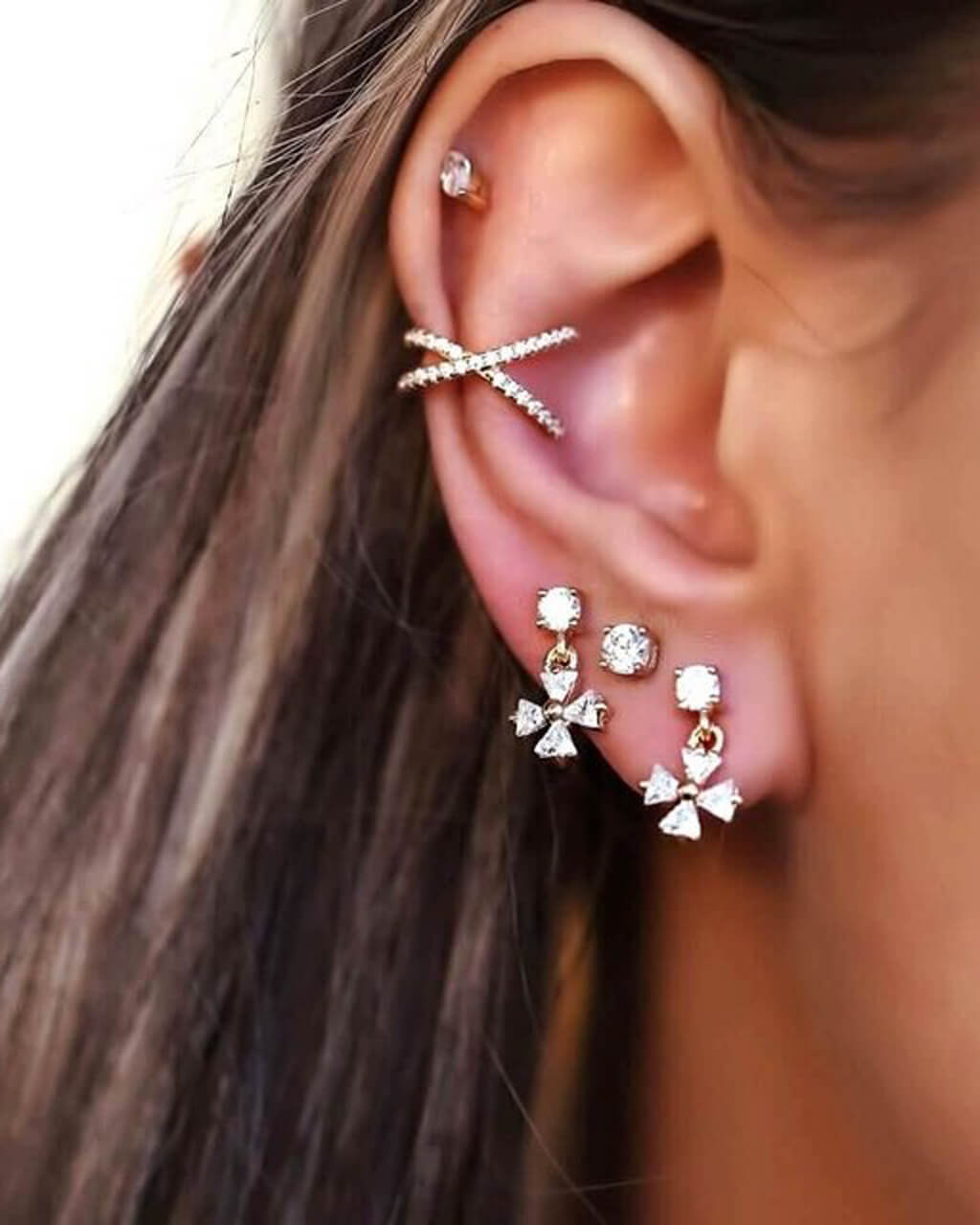 Criss Cross -X- Ear Cuff Earring