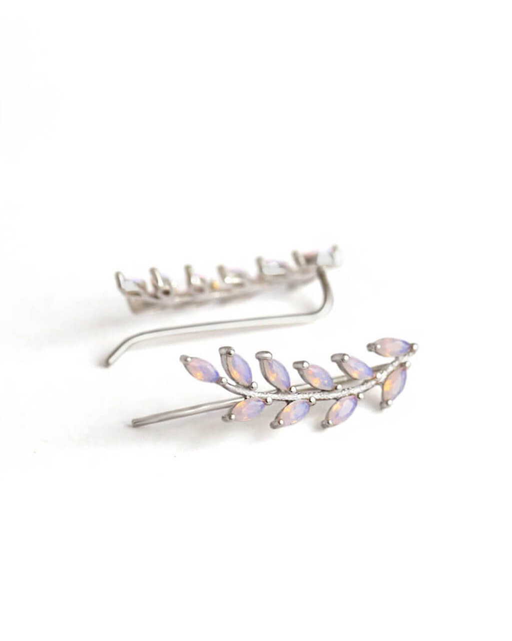 opal olive earrings, orecchini rampicanti, boucles d'oreille montantes