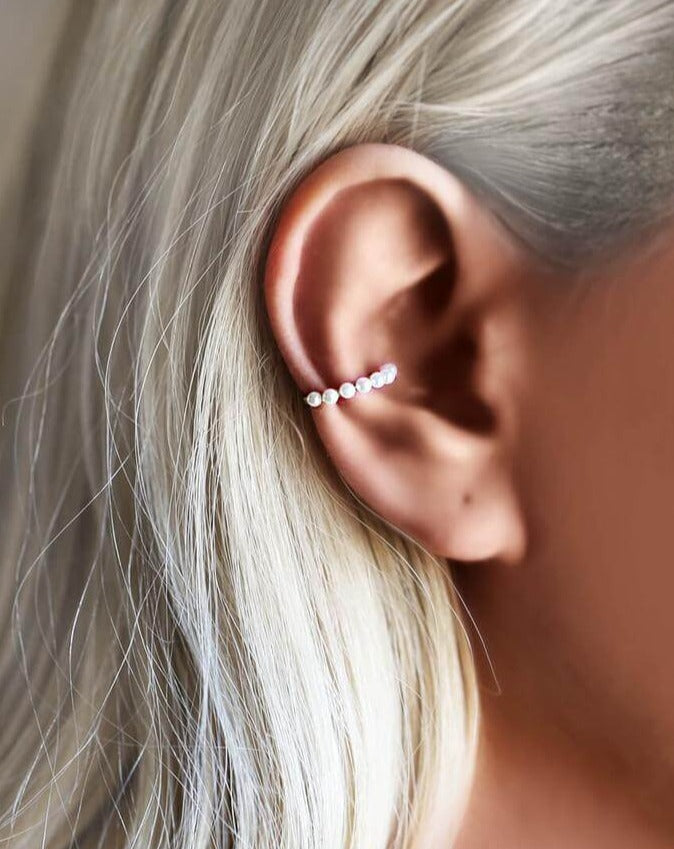 Dainty Pearl ear cuff