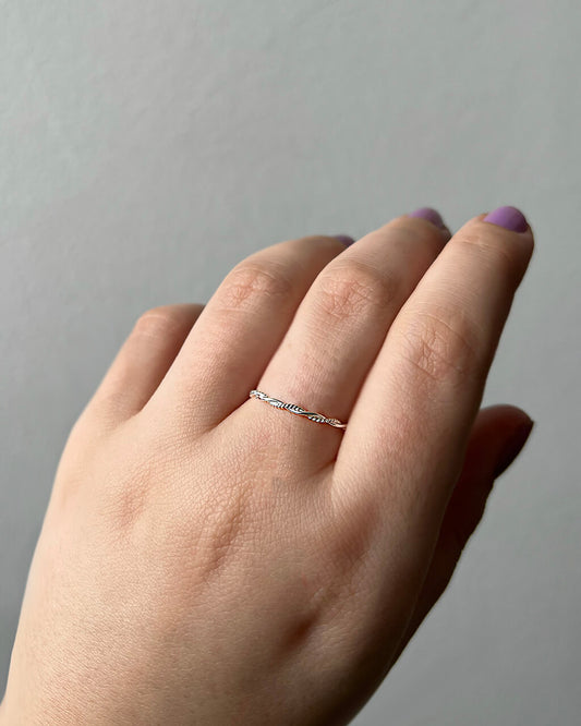 Rope stacking ring